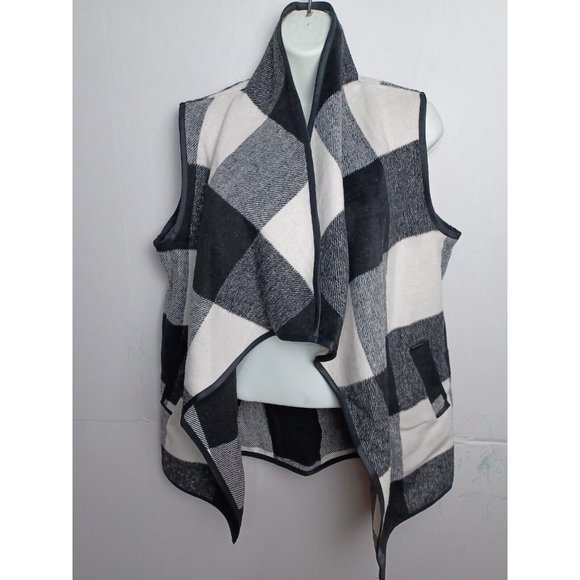 West Loop Buffalo Plaid Vest, Cotton Polyester & Wool Blend, Women's One Size - Picture 1 of 7